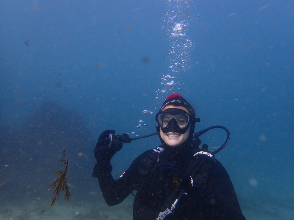 scuba-dier-smil-scubacoursespain