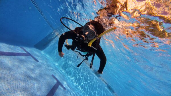 Try Scuba Diving Casares – Pool Introduction for Beginners - Image 4